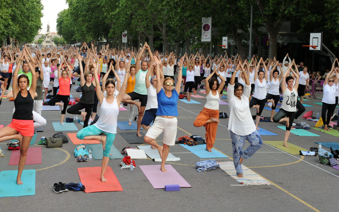 VALLADOLID CELEBRA EL “DIA INTERNACIONAL DEL YOGA”